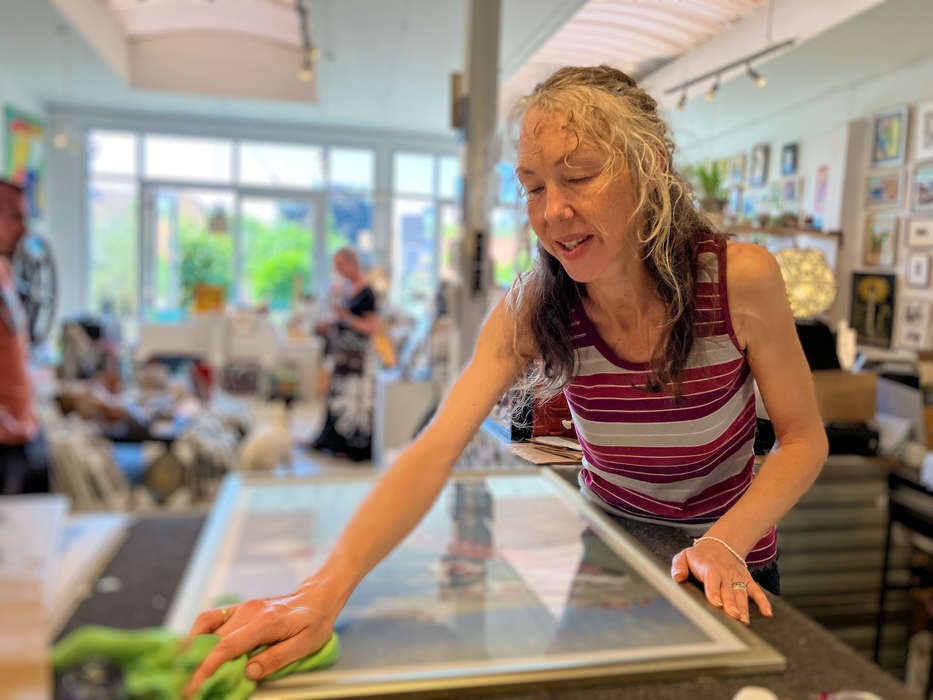 Lukker butikken og efterlader et hul i markedet Lukker butikken og efterlader et hul i markedet