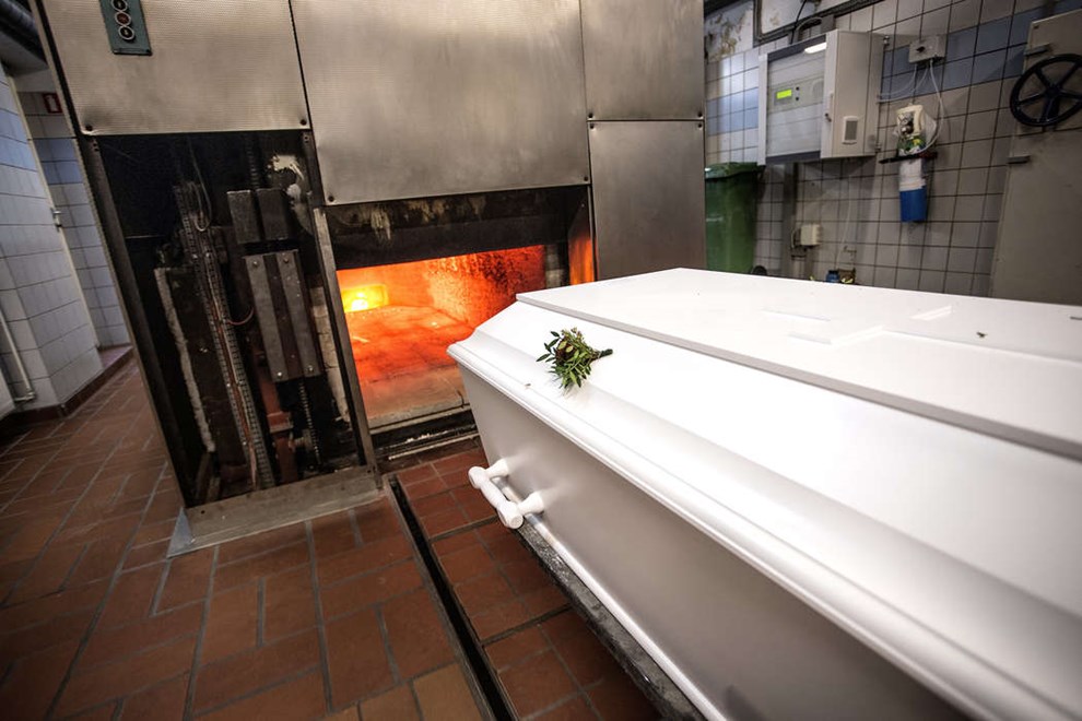 Vil brnde lig klimavenligt - men det er forbudt