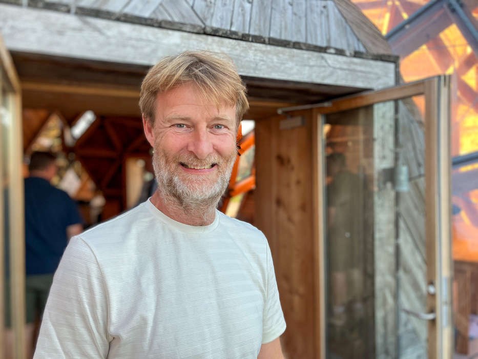 Folkemdets direktr vil gerne fortstte