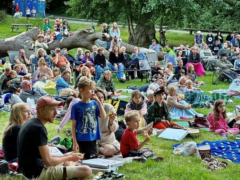 Sommerbio under åben himmel godt fra start