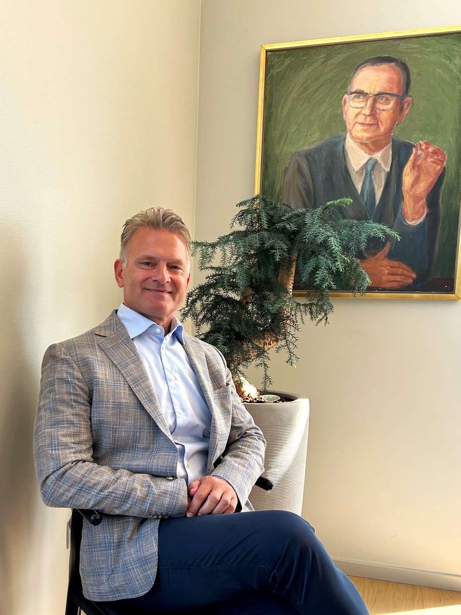 Den nye direktr vil vrne om Espersens vrdier fra 1937