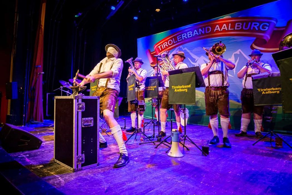 For f�rste gang: Danmarks bedste tyrolerband kommer til R�nne