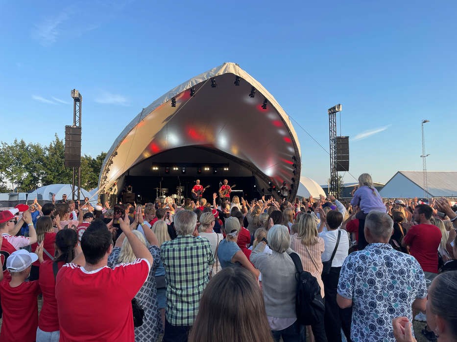 Se navnene: Otte indstillet til frivillighedspris