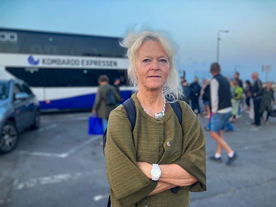 Tina er bange, n�r hun tager Kombardobussen