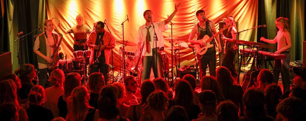 Fredag i Raschs Pakhuz: En uforglemmelig fest