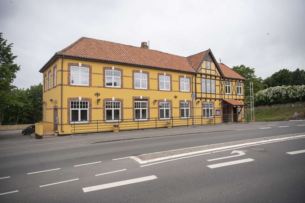 Uden aftale kunne man pludselig booke kroens vrelser hos Dancenter