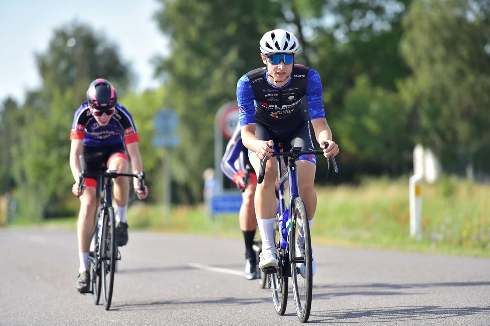 F�r forl�nget kontrakt selvom hund �delagde s�sonen