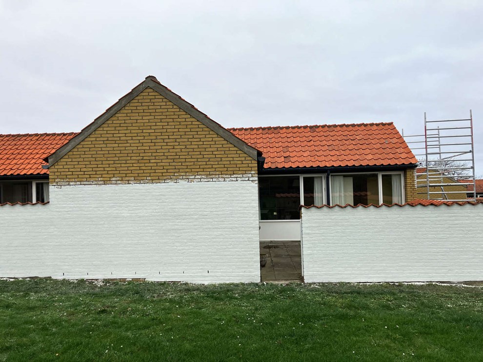 Fra stvet plejehjem til grsk ferieby