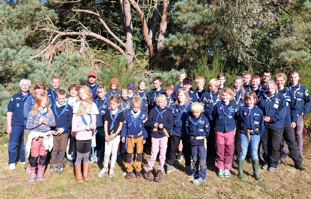 Overskud af juletrssalg gr til spejderlejre 