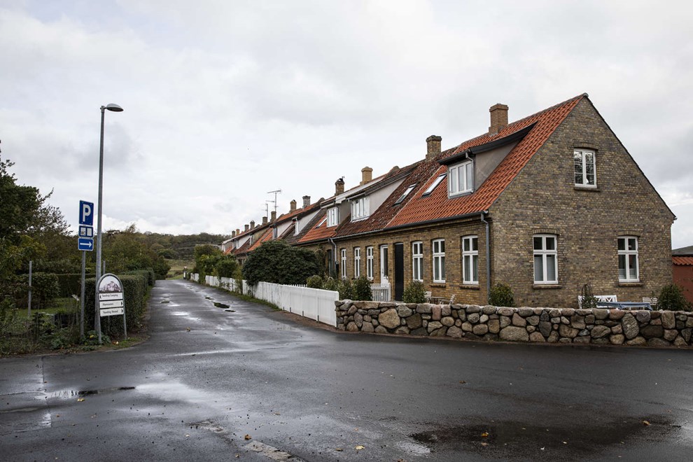 Kendt skuespiller k�ber hus i Sandvig