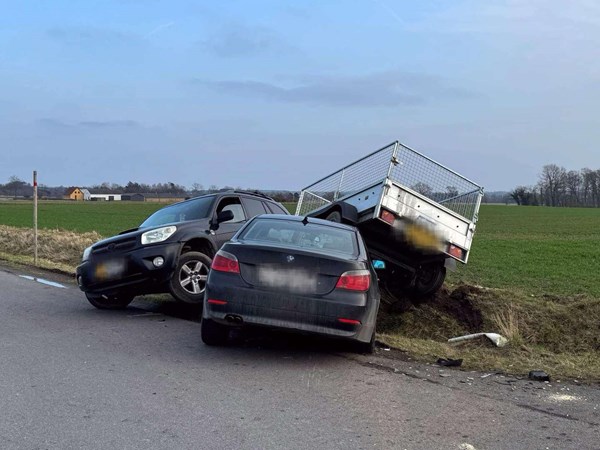 Uheld: Ville overhale venstresvingende