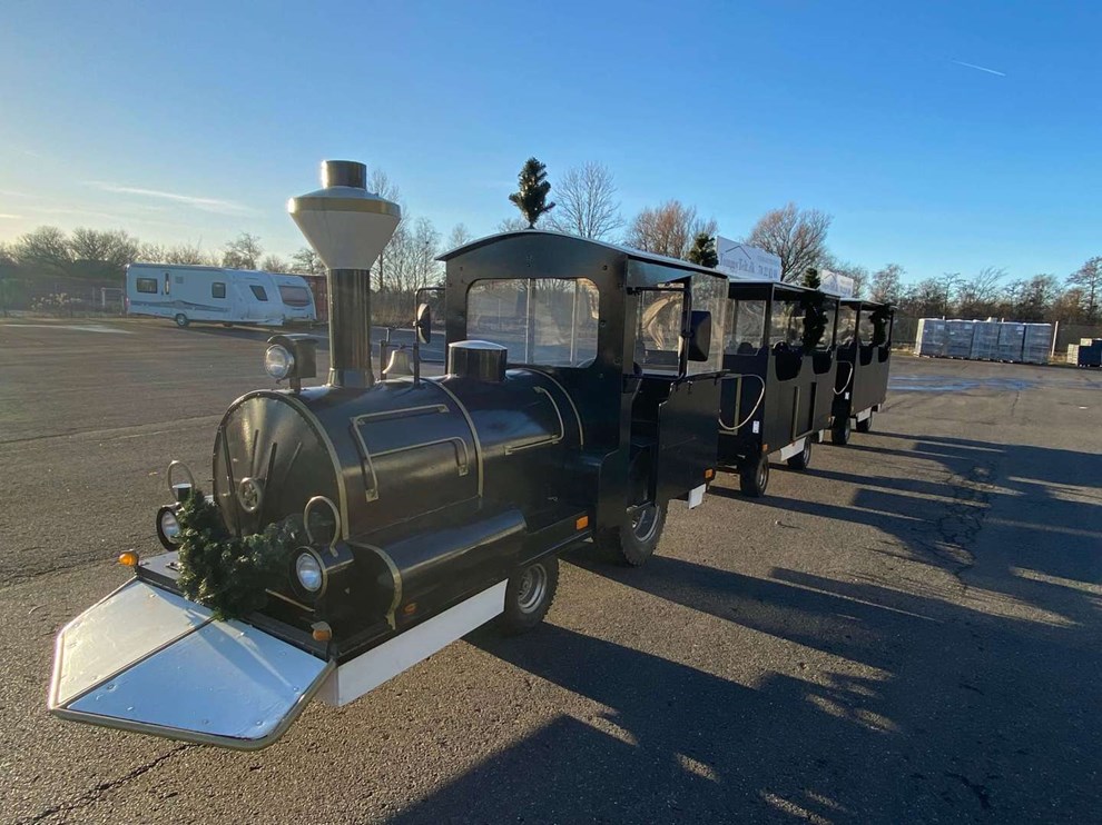 Genialt eller grumt: Tivoli-tog skaber debat i bjergbyen