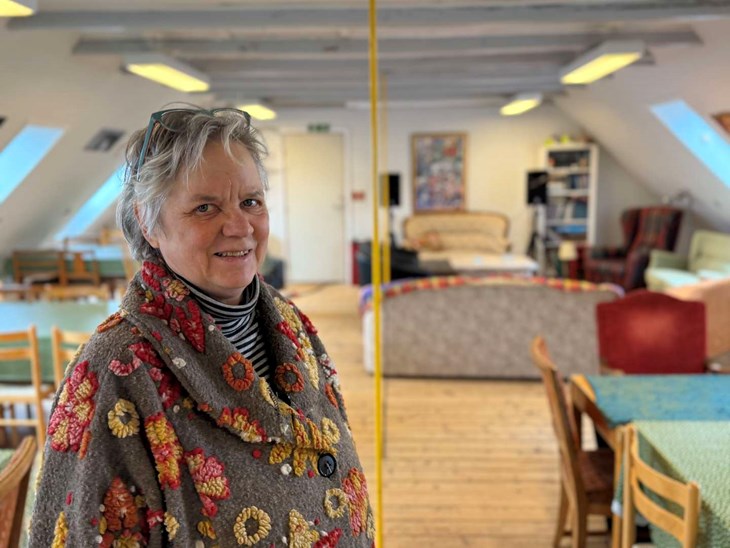 Jytte Pedersen i K&oslash;kkenstuen. Foto: Anette Vestergaard