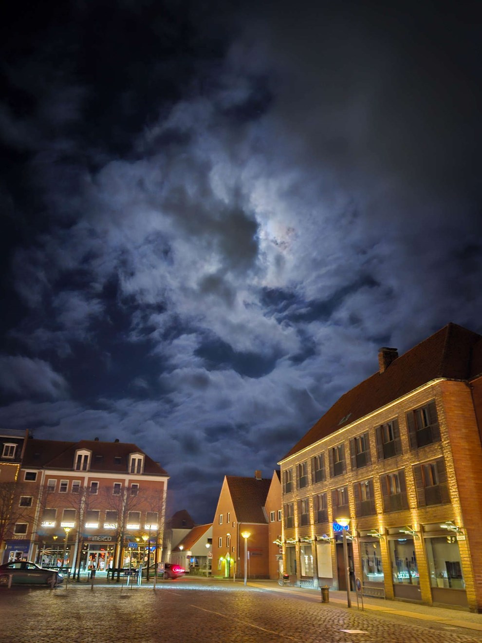 Dagens billede: Månelys over Rønne Dagens billede: Månelys over Rønne