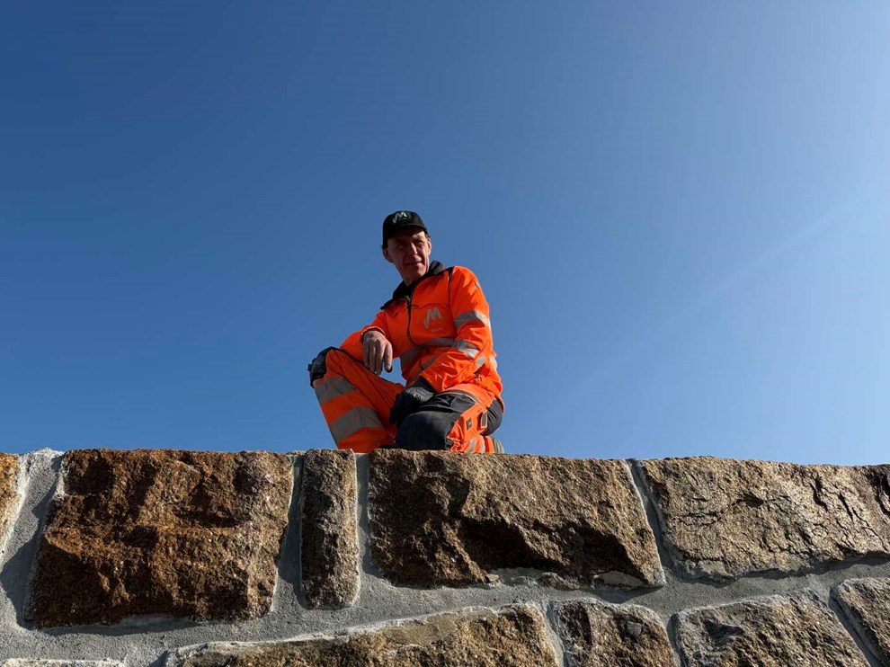 Klar til bl�st og Folkem�det - Allinge Havn er endelig f�rdig