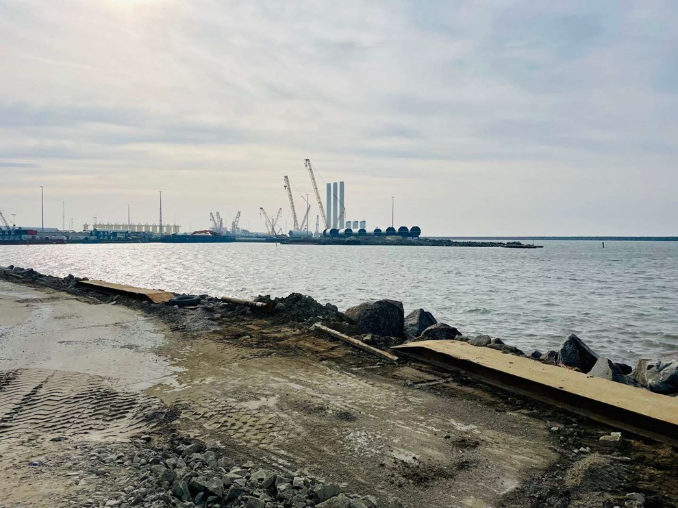 Nu ryger molen p� R�nne Havn 