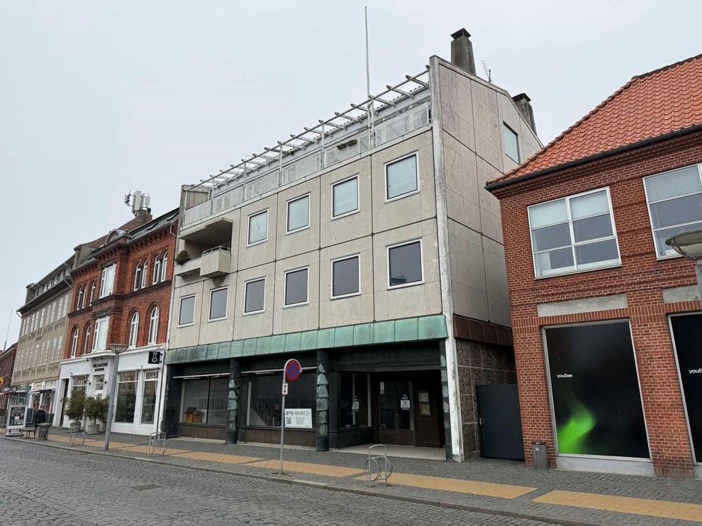 Nyt liv p vej i markant bygning p Store Torv