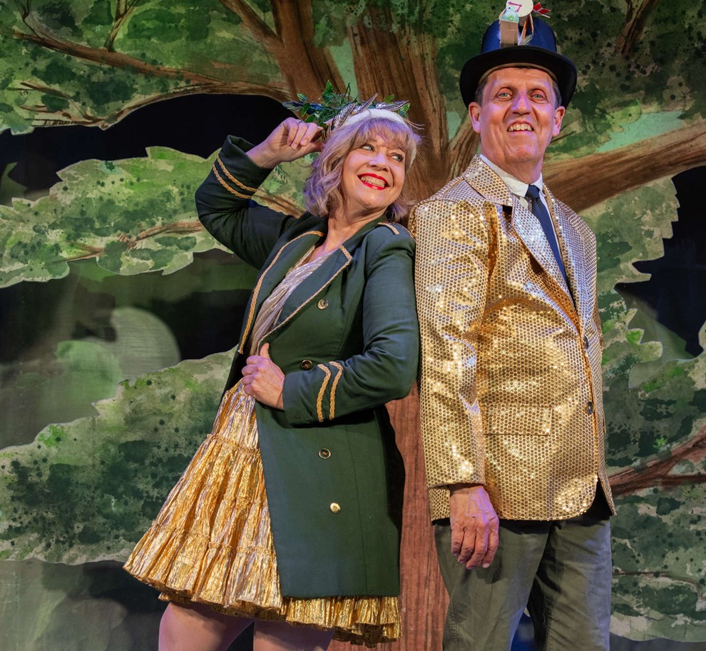 Revyen efterlyser gyldne genstande