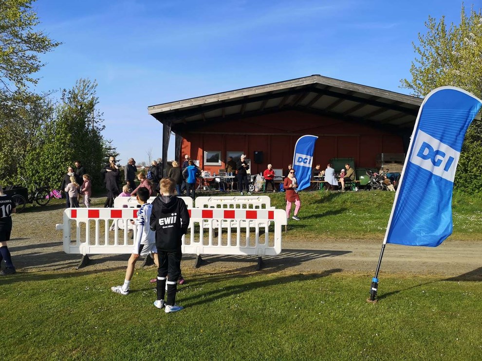 Lokalsamfund i hyggelig dyst Lokalsamfund i hyggelig dyst