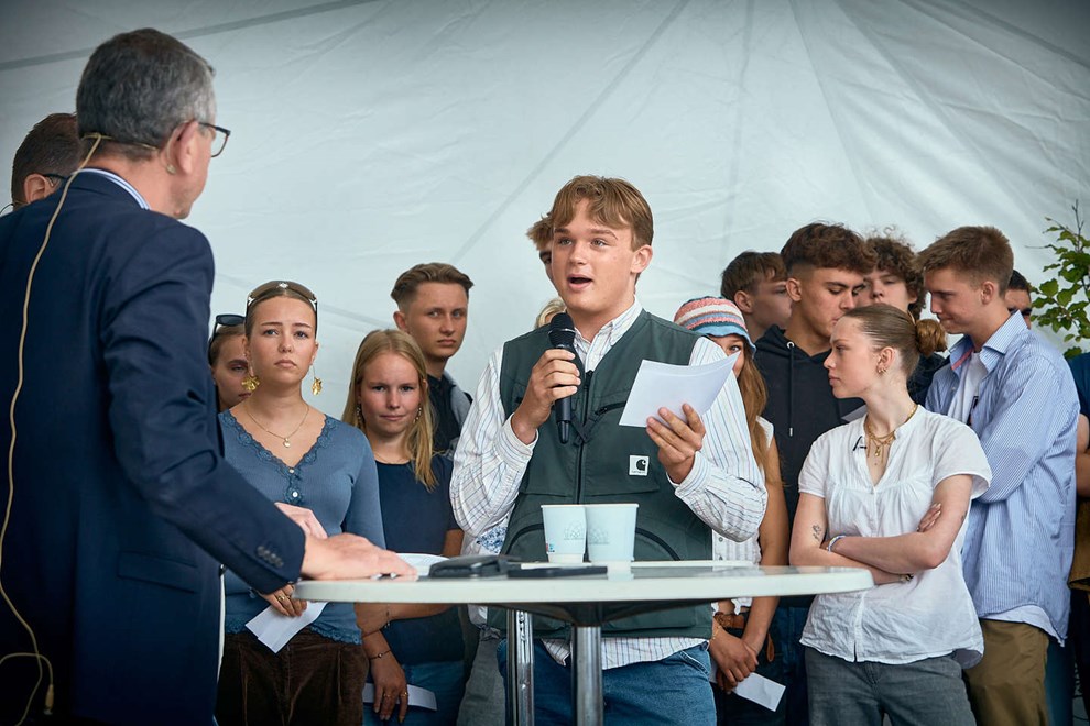 Klar til at riste ministeren Klar til at riste ministeren