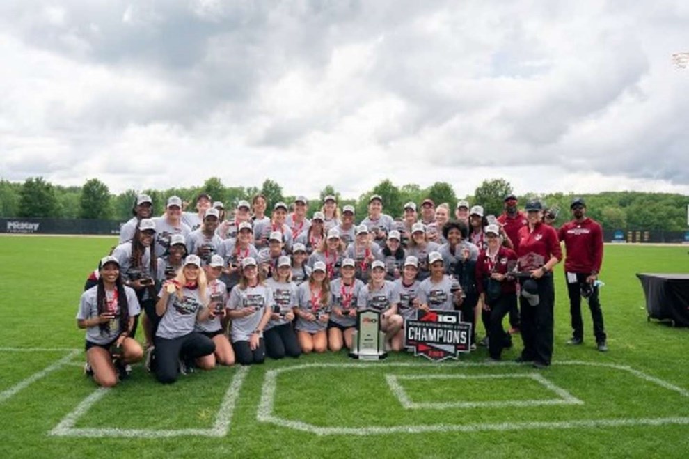 Trods fodskade: Klara triumferer i den amerikanske universitetsliga