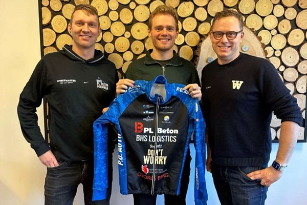 'Det betyder helt vildt meget for vores lille cykelhold'