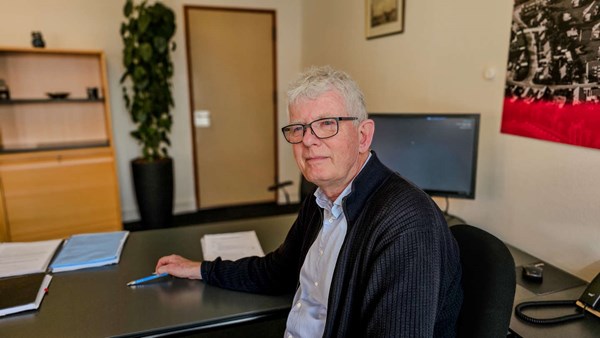 Bo42-direkt�r skal tilbage p� pension - n�r han har fundet sin afl�ser 