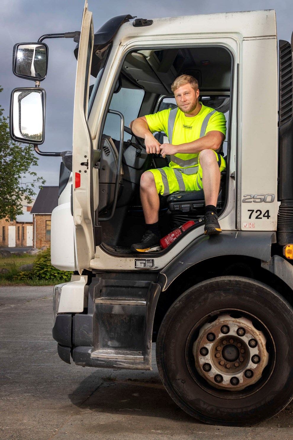 Krudt i r�ven � op med benene 