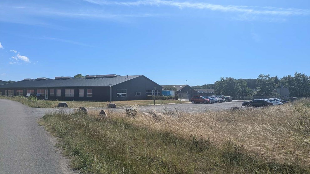 Trefor k�ber egen base i R�nne