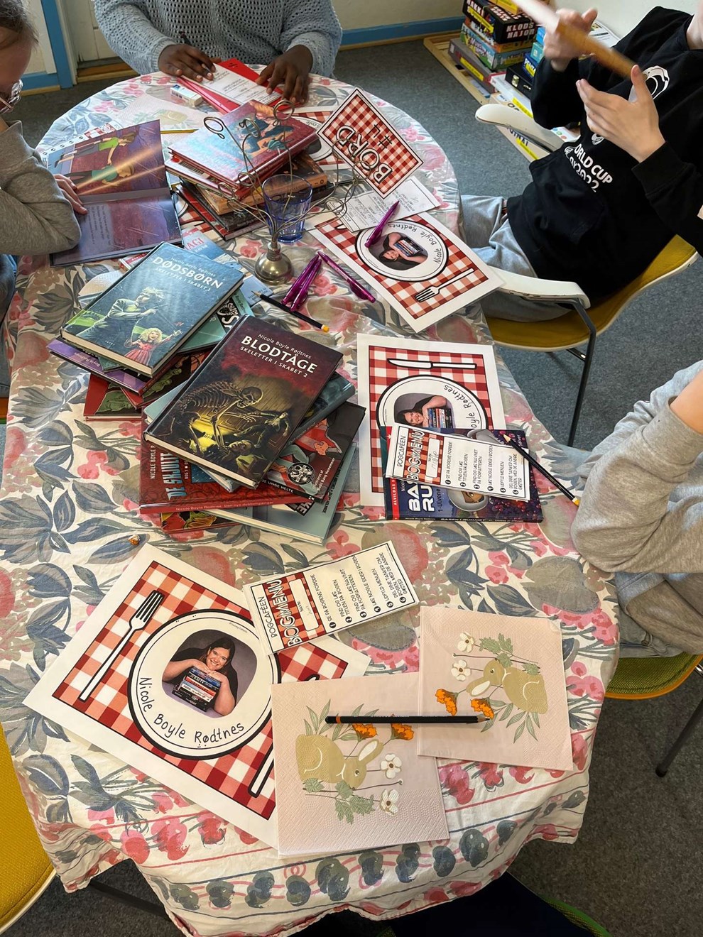 Paradisbakkeskolen er fyldt med l�seheste