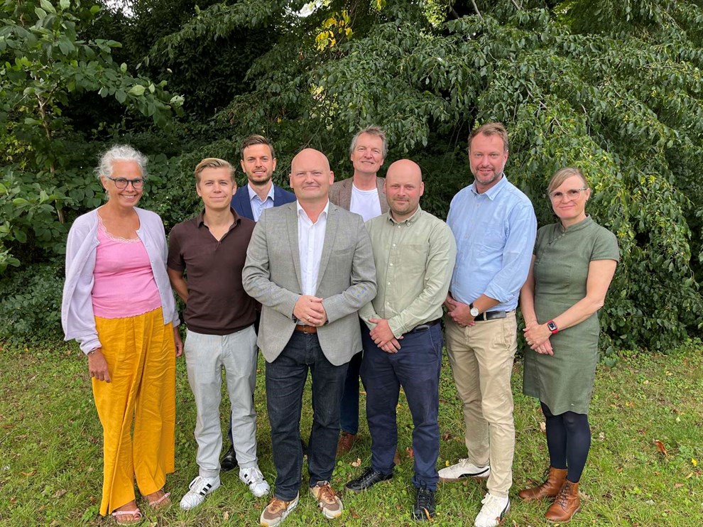 K�mpevalgforbund offentliggjort