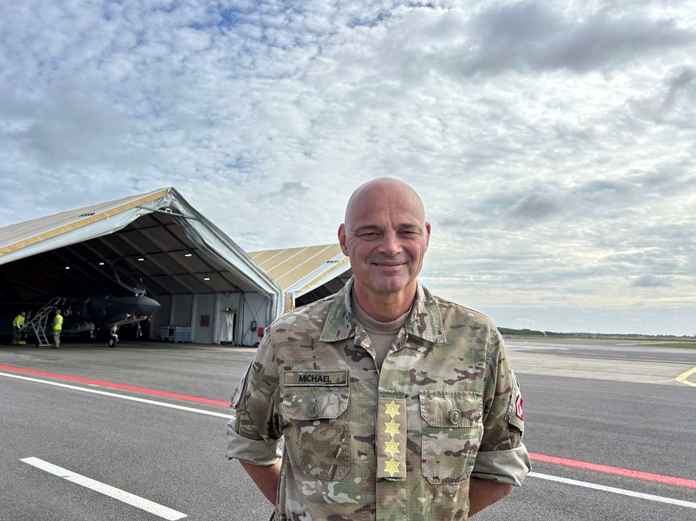 Nye kampfly i lufthavnen: Alvorlig situation, siger forsvarschef Nye kampfly i lufthavnen: Alvorlig situation, siger forsvarschef
