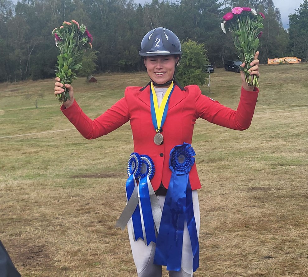 To slvmedaljer til lokal rytter