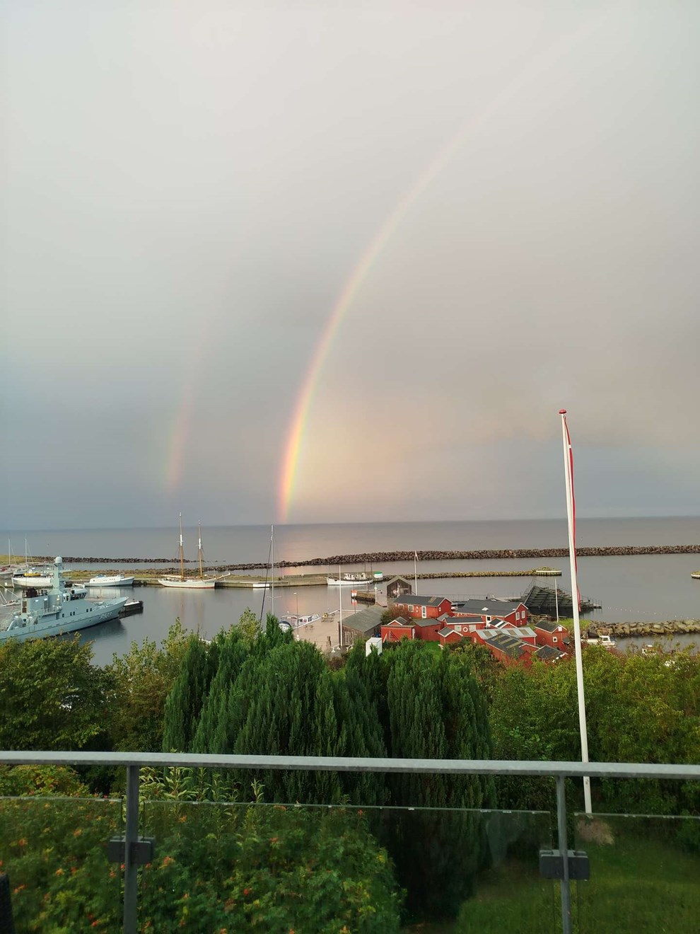 Dagens billede: Regnbuer over Hasle Havn