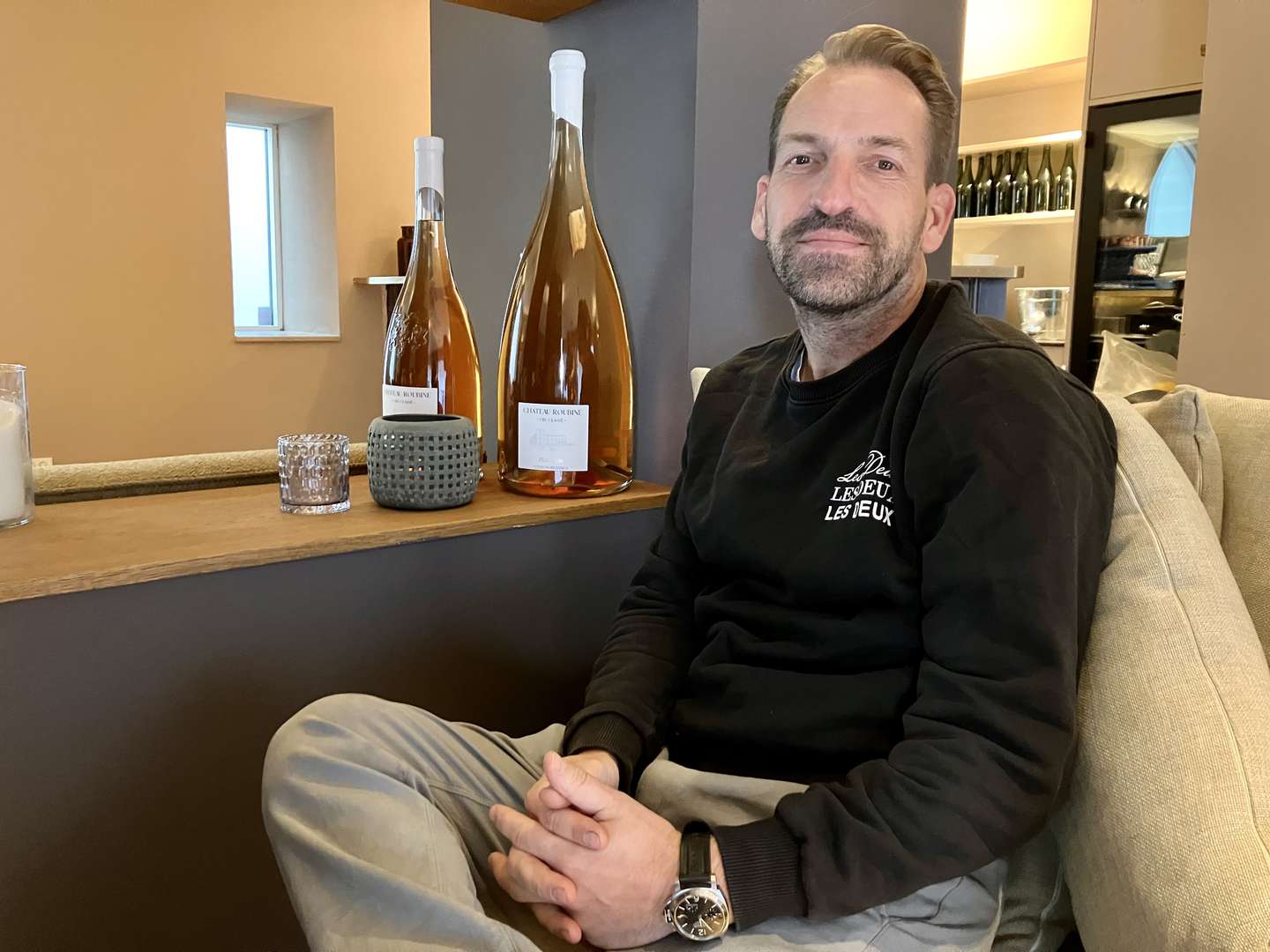 Der vil være i omegnen af 50-60 forskellige vine på Vestervino og dertil øl, drinks og kaffe, fortæller Casper J. Johansen.