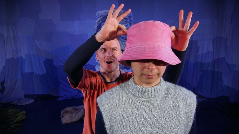 Forestilling for de små Forestilling for de små