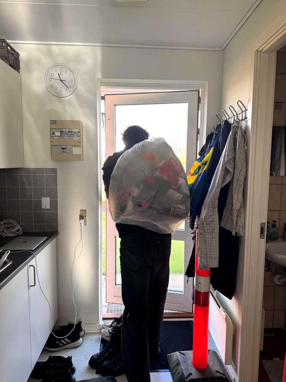 Unge udskyder drmmen om at flytte hjemmefra