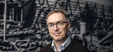 Fylder 50 år midt i sit livs opgave