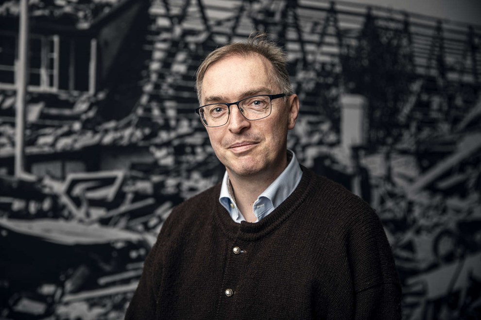 Fylder 50 år midt i sit livs opgave Fylder 50 år midt i sit livs opgave