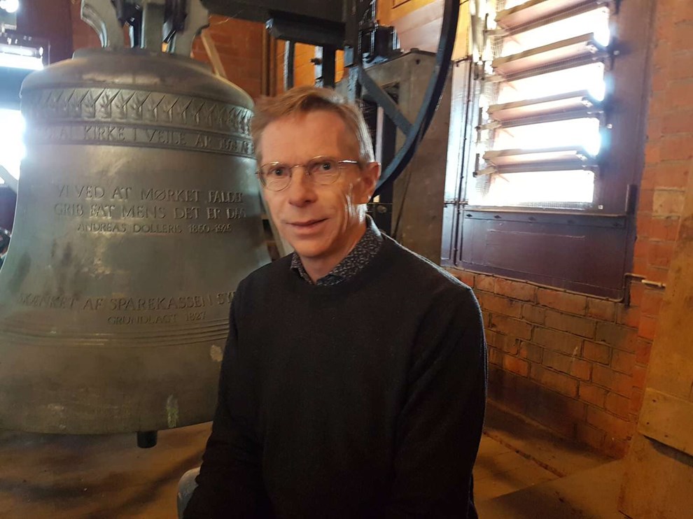 En klokkeklar fortlling i R