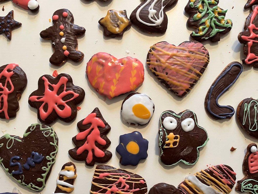 Dagens billede: Nr brnebrnene overtager bagningen, kommer der farver p