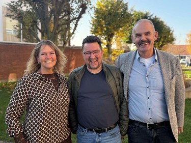 Kandidater i oprb: Alle hnder tller