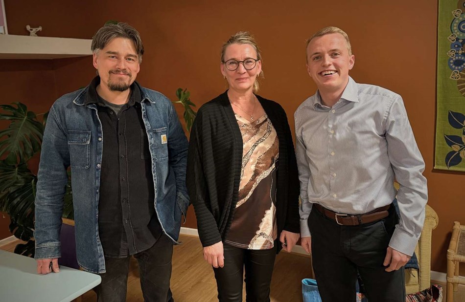 Fremtidens R�nne: Politikere spiller bordtennis