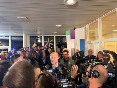 Sdan forlb valgnatten: Det passer ikke! Det er lgn!'