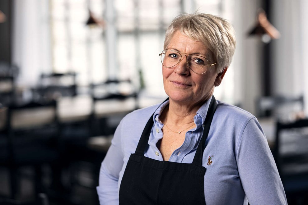 Hun satte kroen til salg. Alligevel holder Margrethe fast