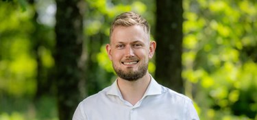 Magt skal ikke flyttes i stilhed