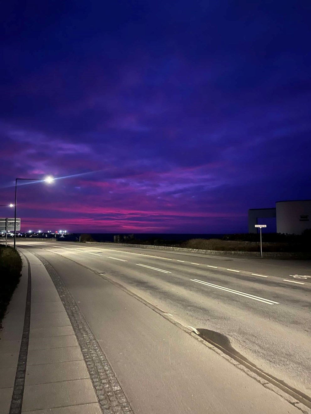 Dagens billede: Flot himmel over Nordre Kystvej Dagens billede: Flot himmel over Nordre Kystvej
