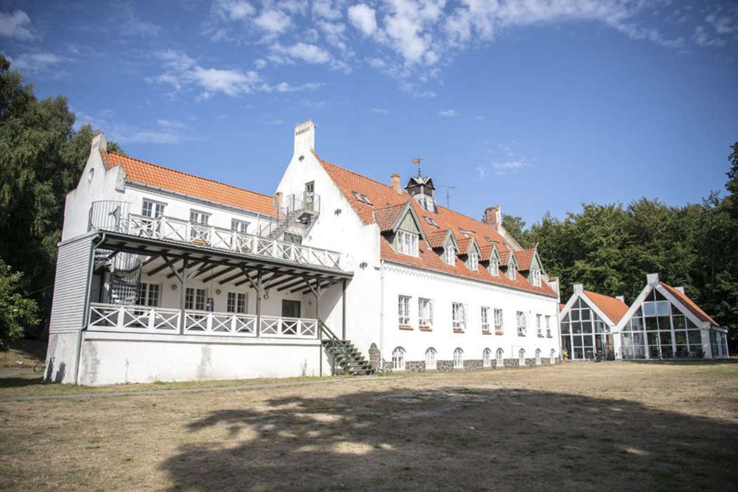 Millionhandel p� vej? Forhandlinger om efterskolen