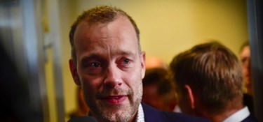 Kom med i Theateret og styrk demokratiet