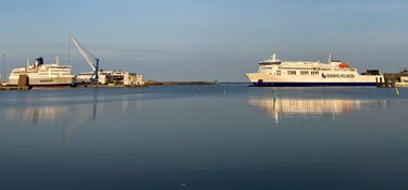 Midt i energiø-projekt: Stiller krav til færgedrift